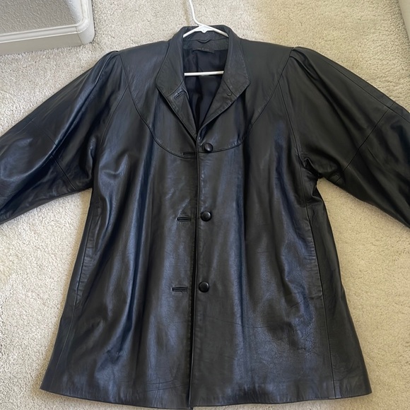 Coat leather - Picture 1 of 2